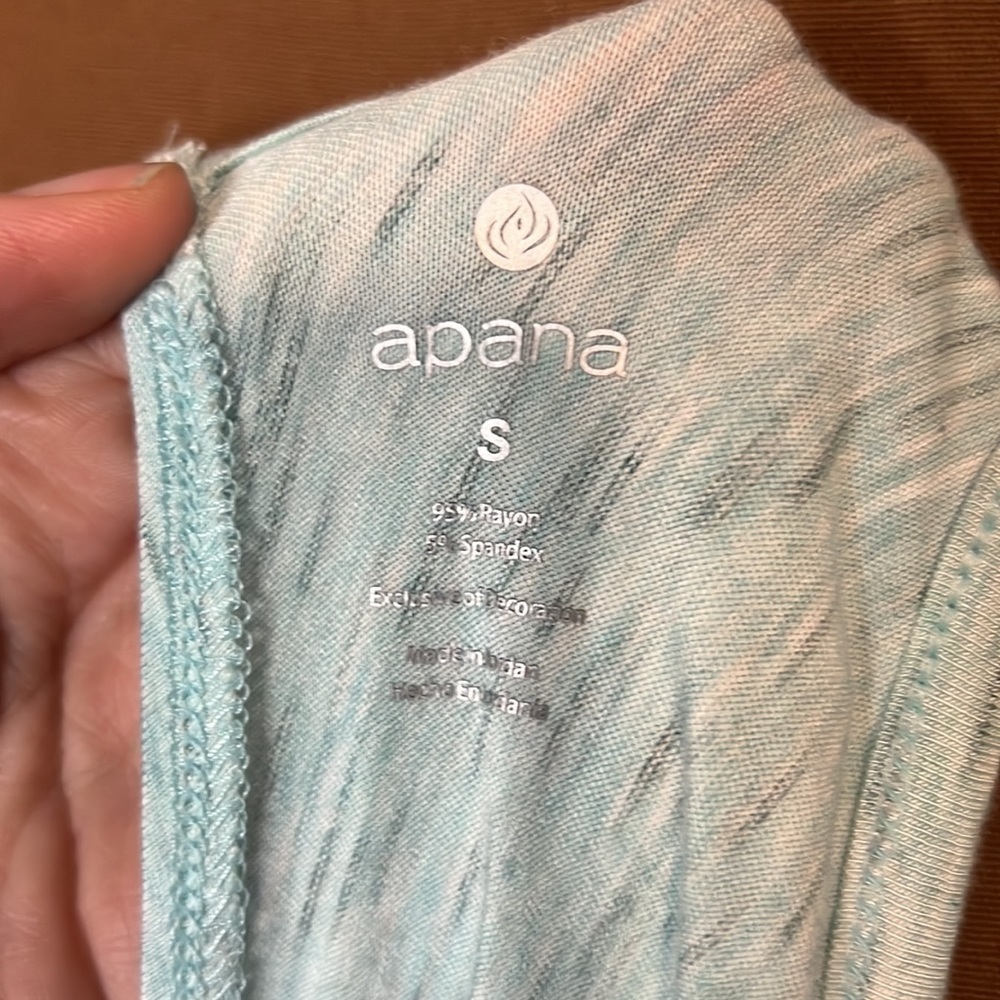Apana Activewear Tank in pretty Heather Aqua Size Small NWT - Picture 5 of 5